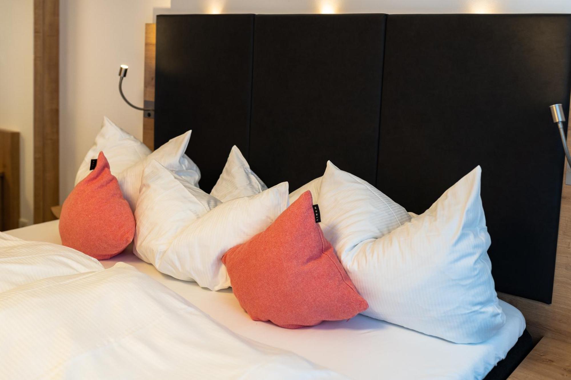 Hotel Zur Traube อือร์ซิก ห้อง รูปภาพ