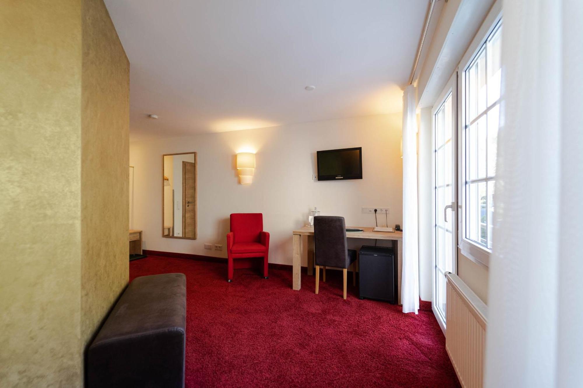 Hotel Zur Traube อือร์ซิก ห้อง รูปภาพ